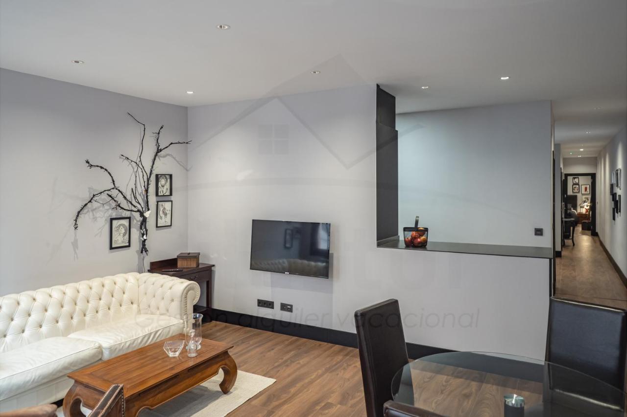 Chambre Noir Apartamento Oviedo Zewnętrze zdjęcie