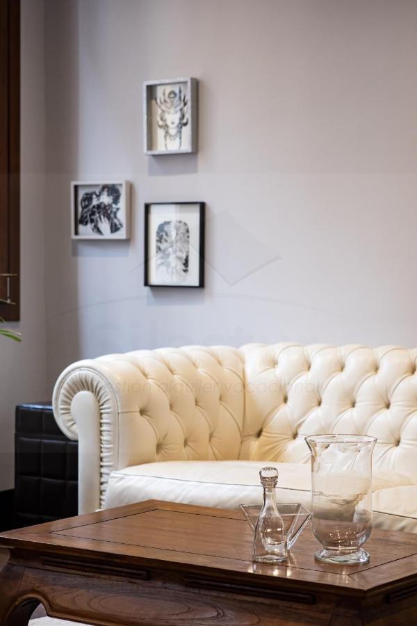 Chambre Noir Apartamento Oviedo Zewnętrze zdjęcie